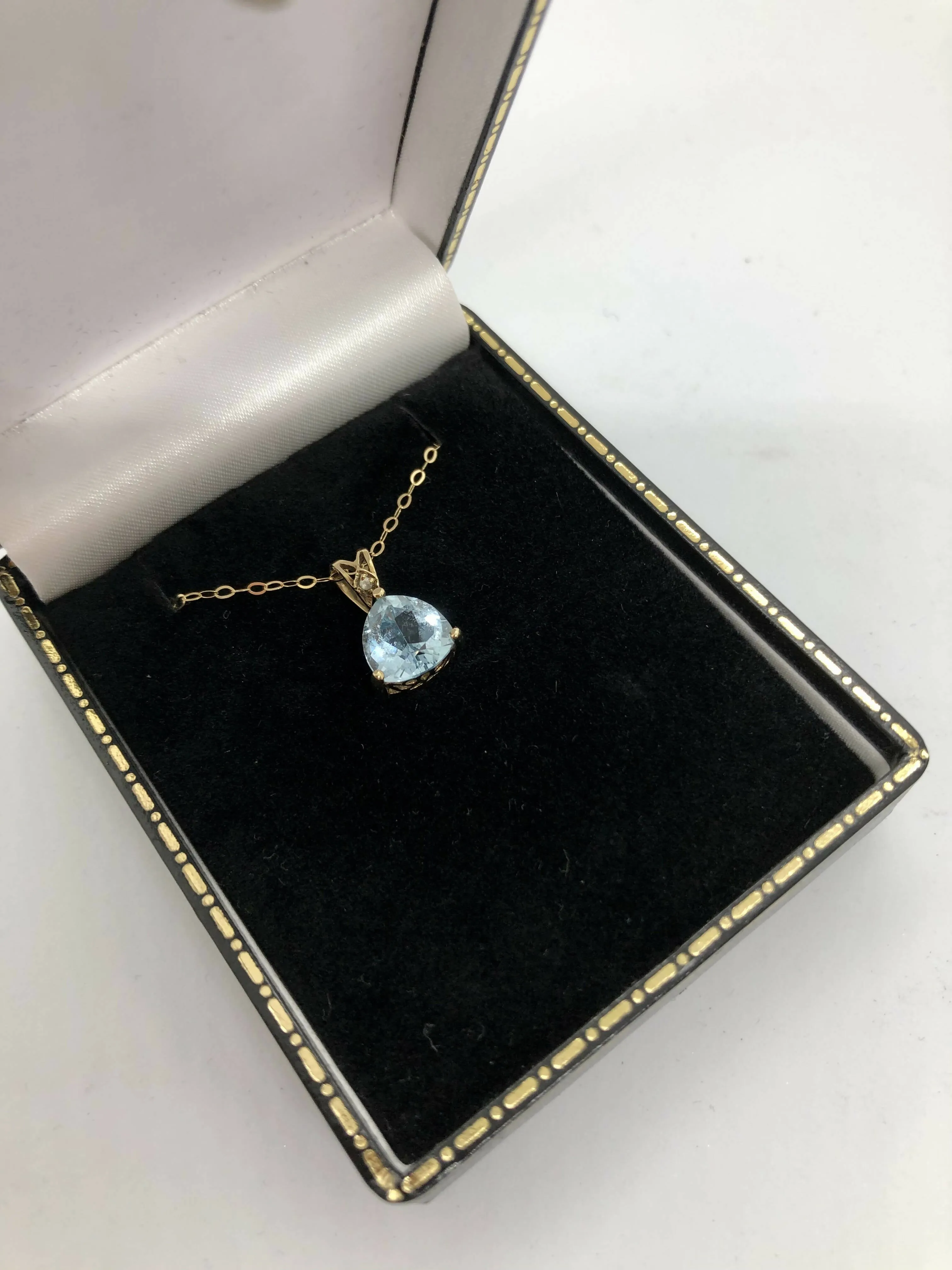 9ct Yellow Gold Blue Topaz & Diamond Pendant