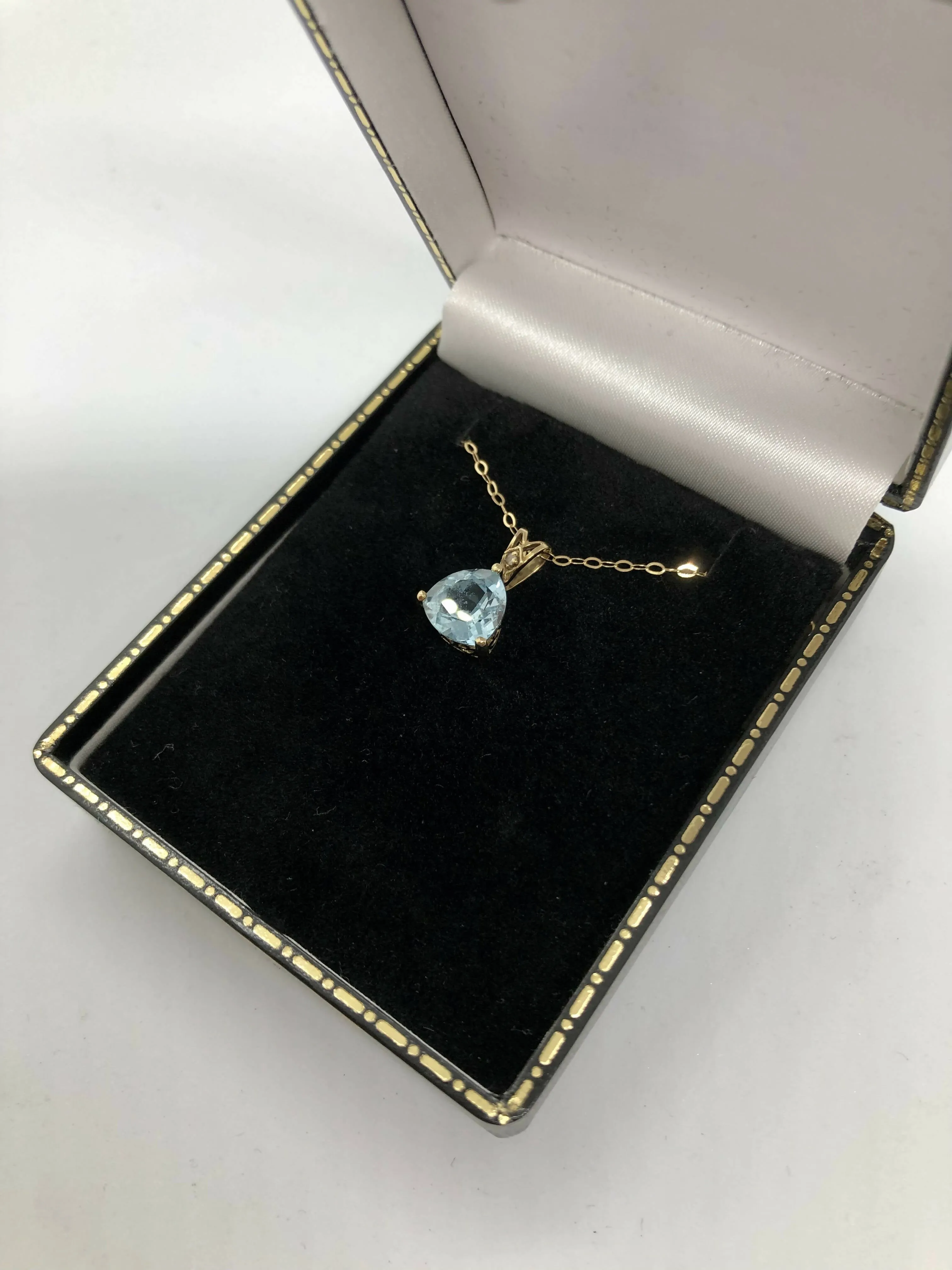 9ct Yellow Gold Blue Topaz & Diamond Pendant