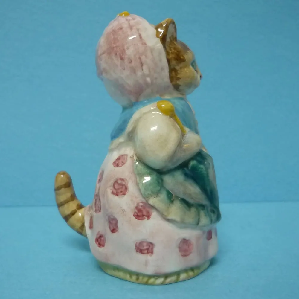 A Beswick Beatrix Potter Figurine Cousin Ribby - BP3a Backstamp. In Excellent Condition.