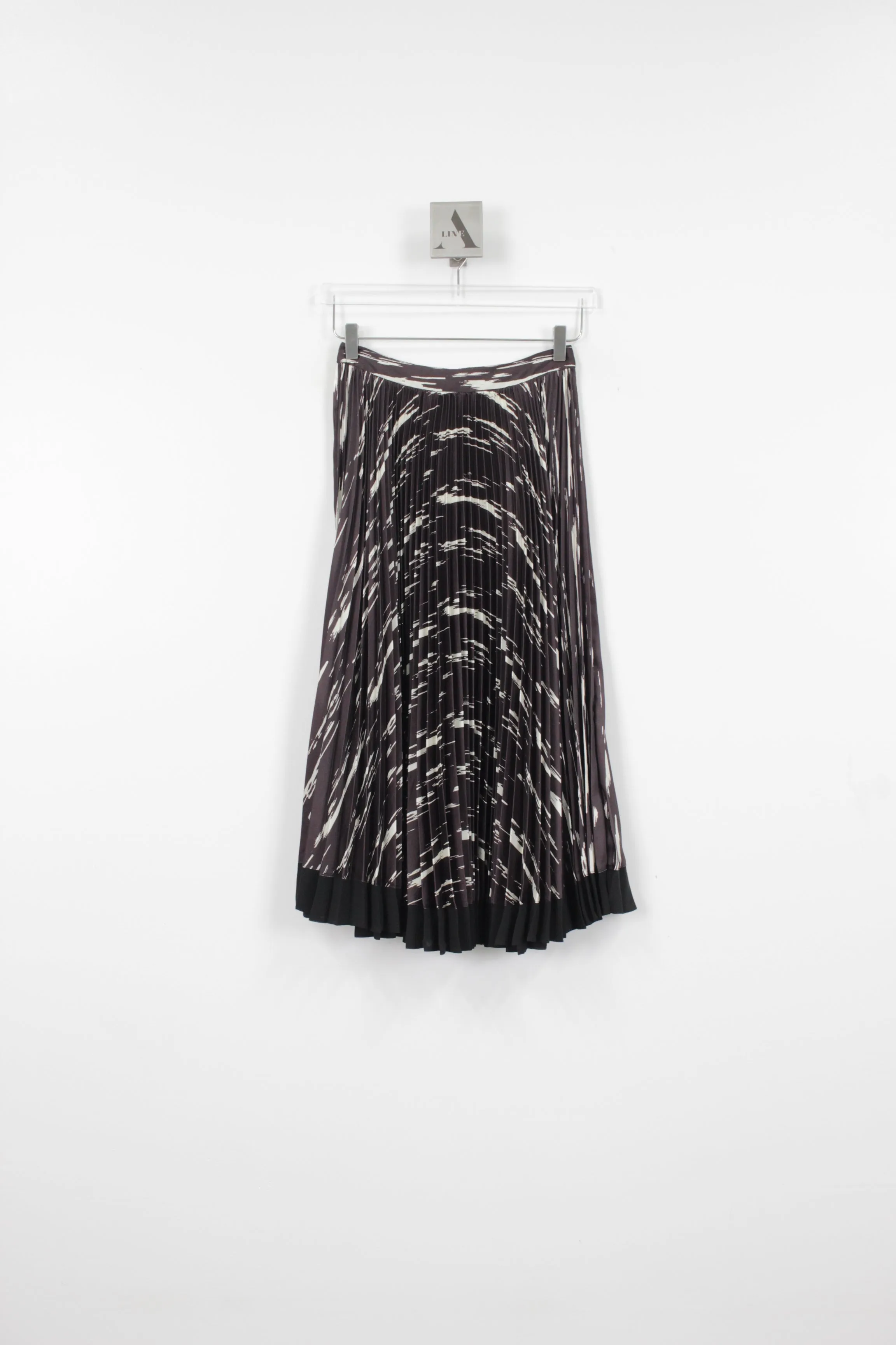 ABSTRACT WOOD GRAIN SUNBURST PLEAT SKIRT