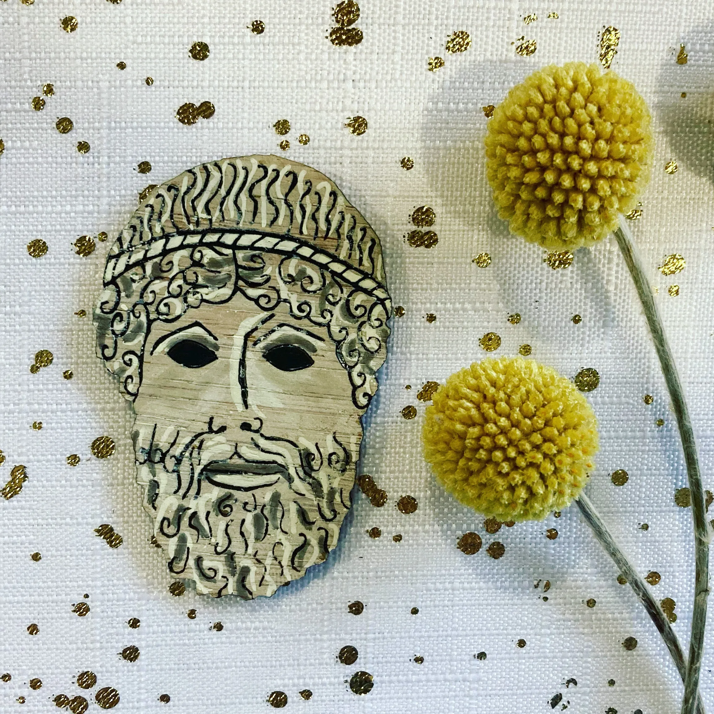 Brooch: Zeus