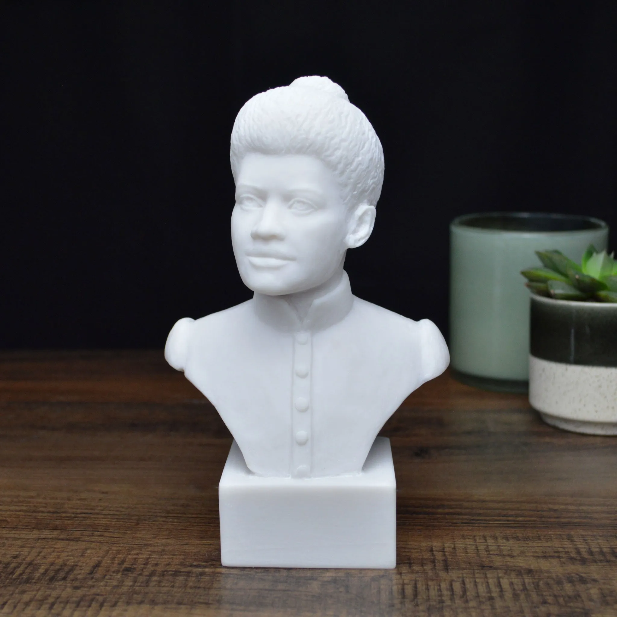 Ida Wells 7-inch Bust