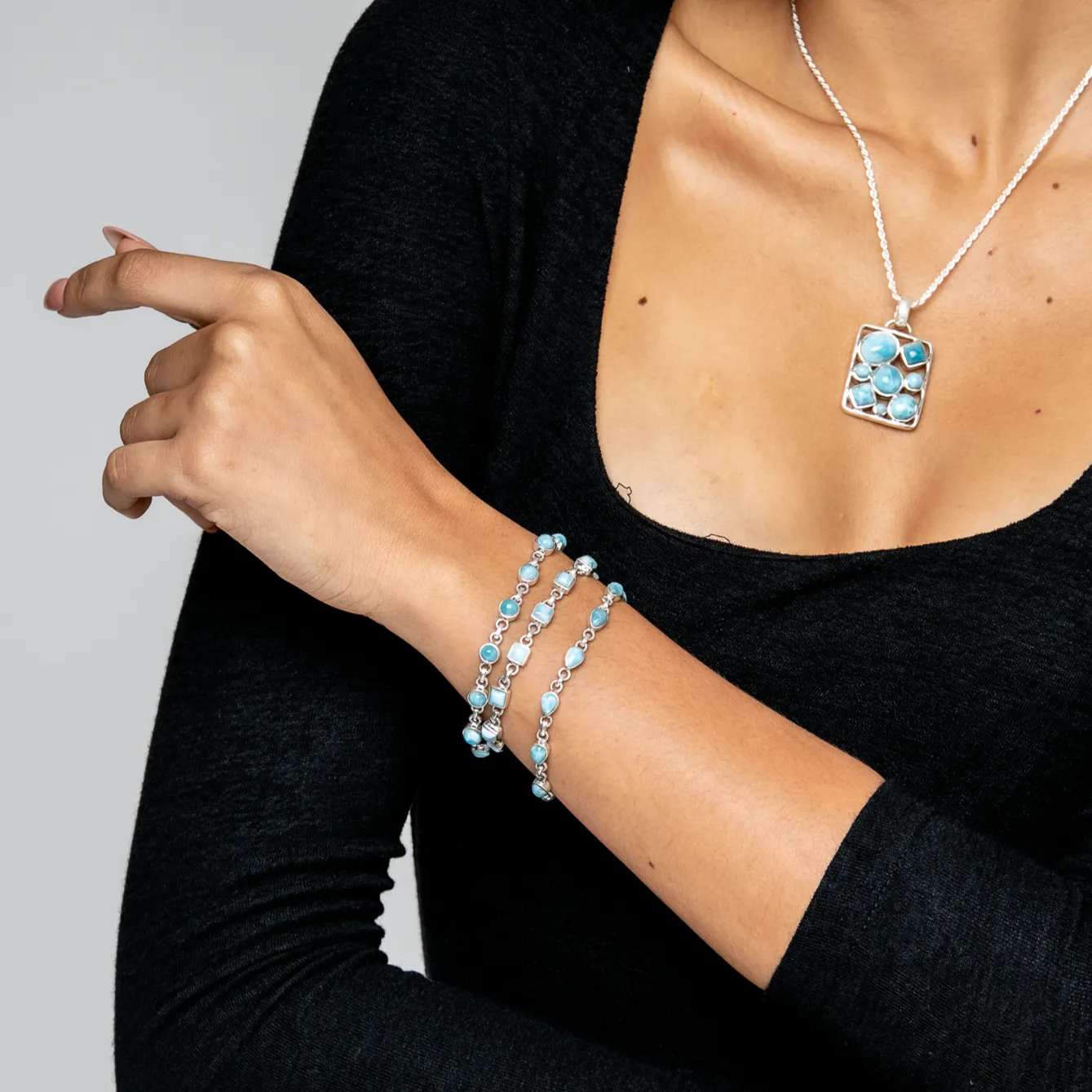 Larimar Bracelet Serenade