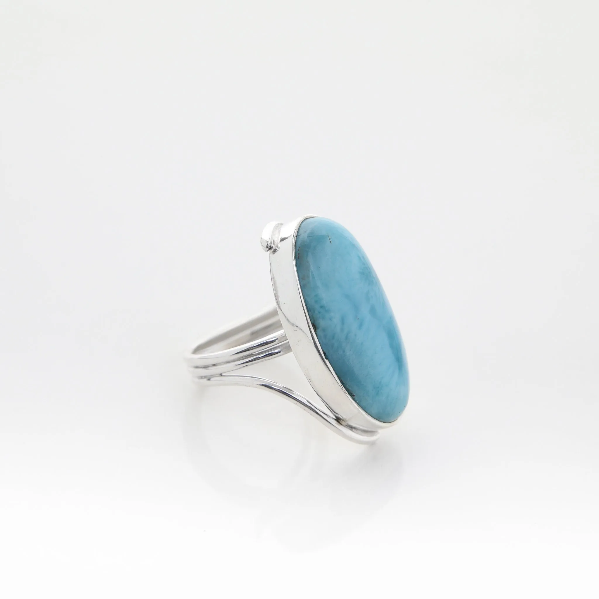 Larimar Oval Ring Elia