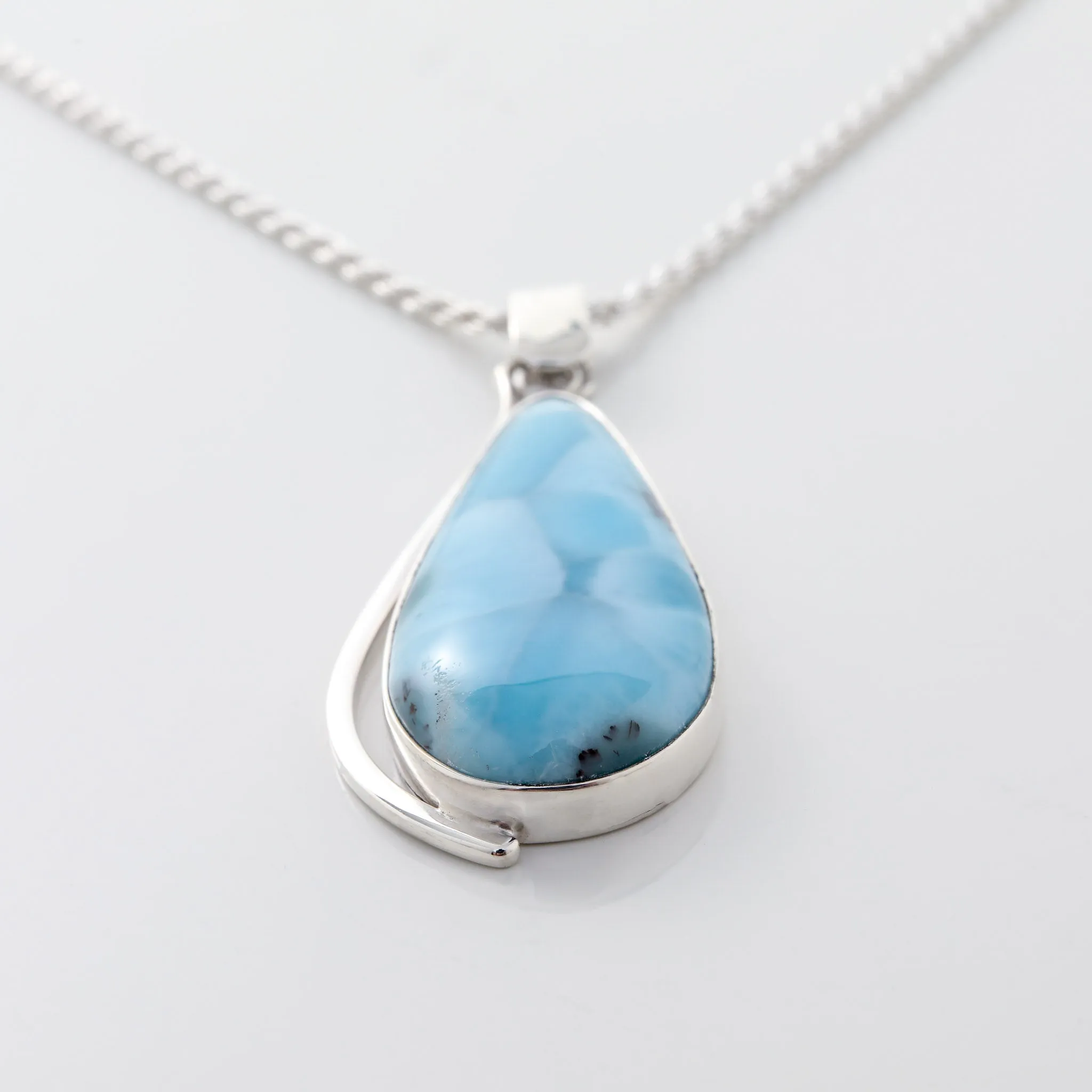 Larimar Pendant Sierra