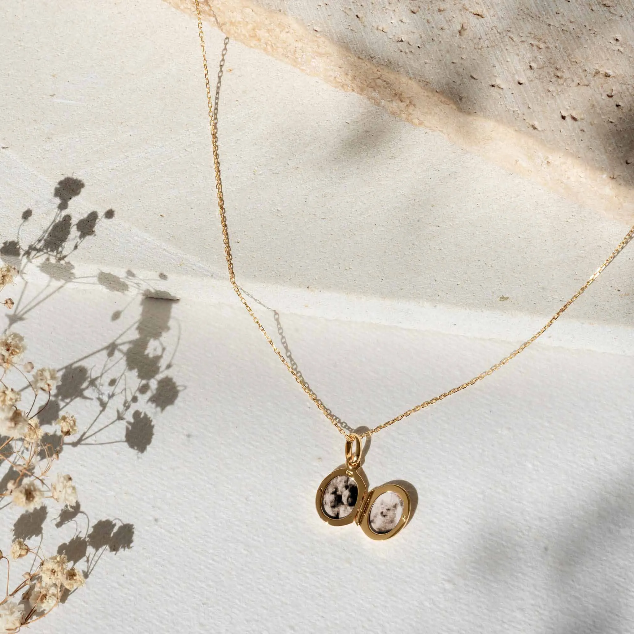 Locket Necklace - Marte